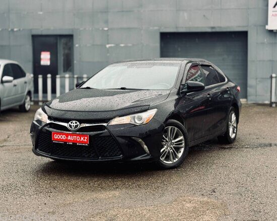 Toyota Camry 2016