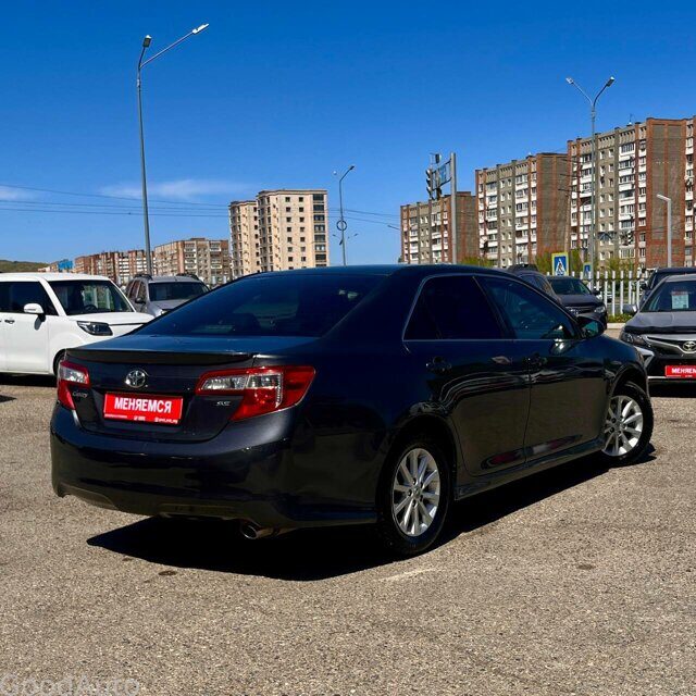 Toyota Camry 2012