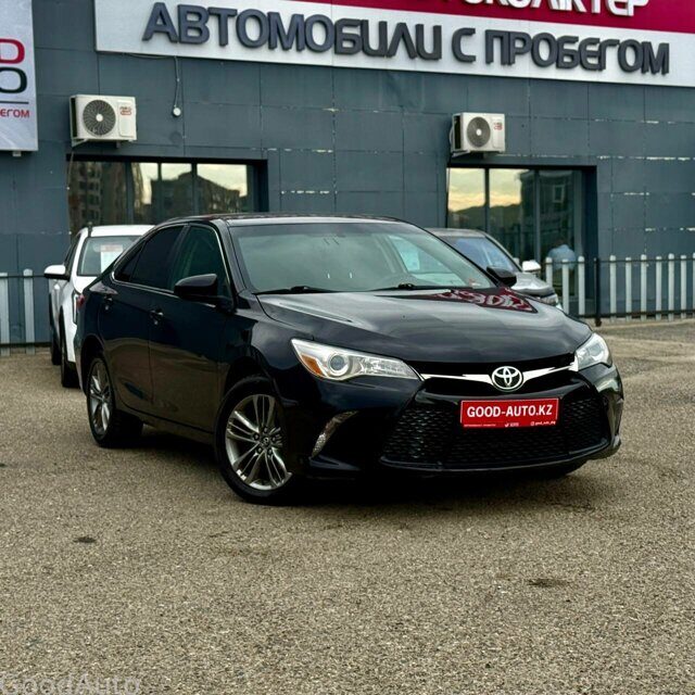 Toyota Camry 2017